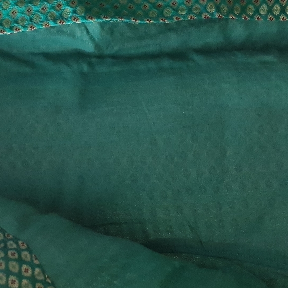 Ethnic shrug/jacket. - Picture 4 of 7